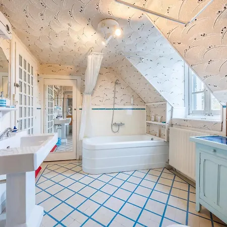 De L'ouvroux Holiday home