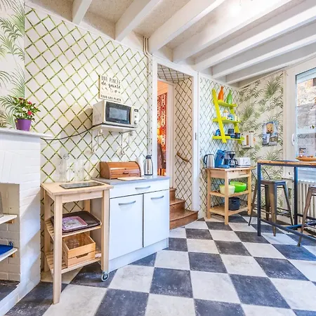 De L'ouvroux Holiday home